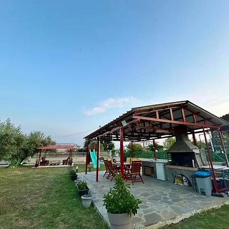 κτήμα καρνέση Apartment